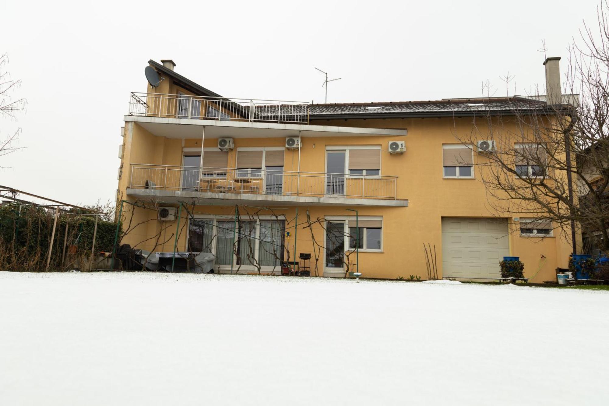 דירות באניה לוקה Bolek Mansion מראה חיצוני תמונה